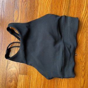 Lululemon Energy Longline Bra
Ribbed